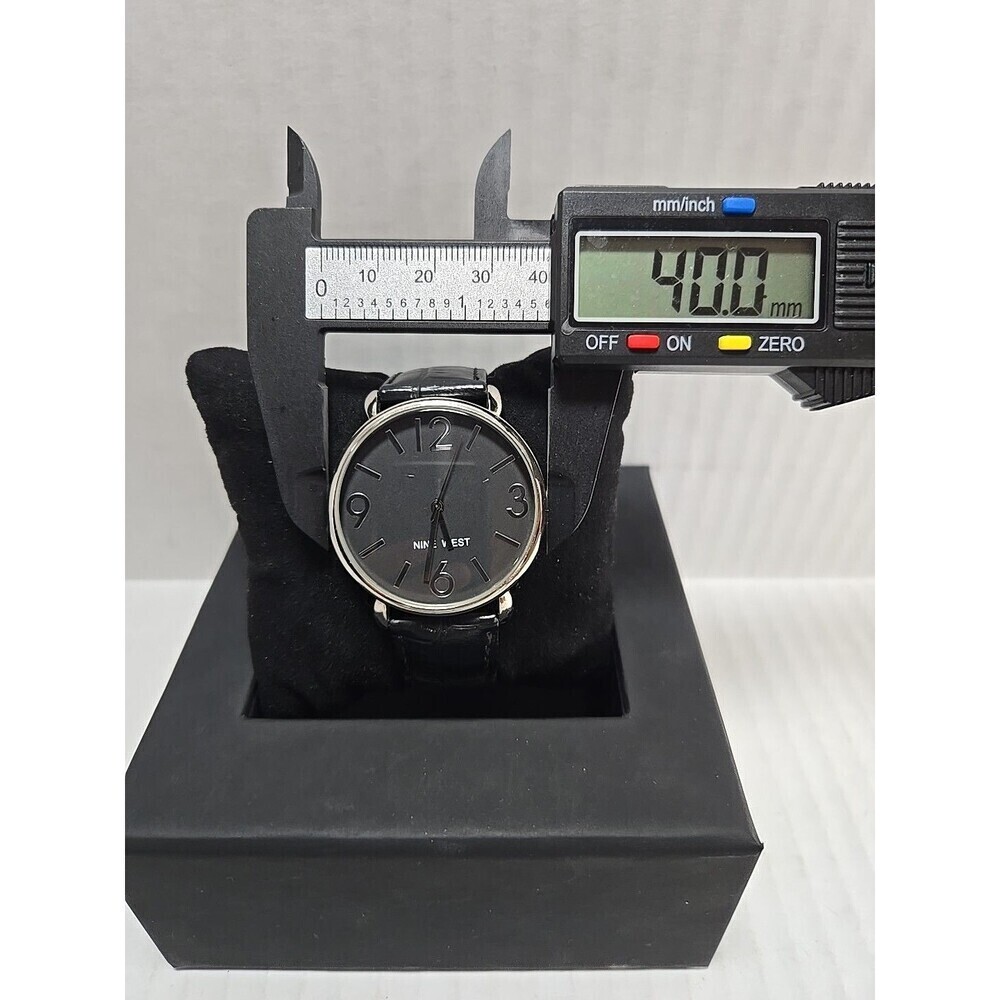 Womens Nine West Silver Tone Gray Watch Black Leather 40mm NW/1559 New Battery - Picture 4 of 10